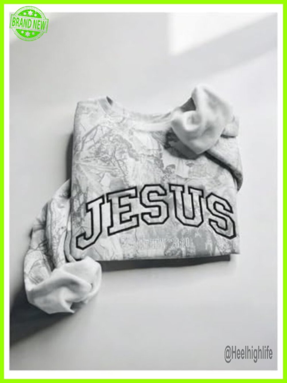 Womens Camo Crewneck Fleece Lined Christian Graphic Sweatshirt Fall Pullover - Picture 2 of 2